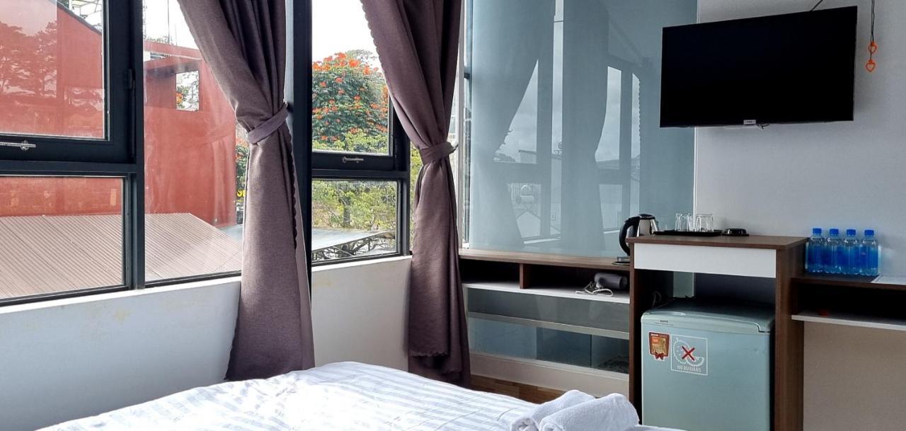 Sen Viet Hotel Dalat Eksteriør billede
