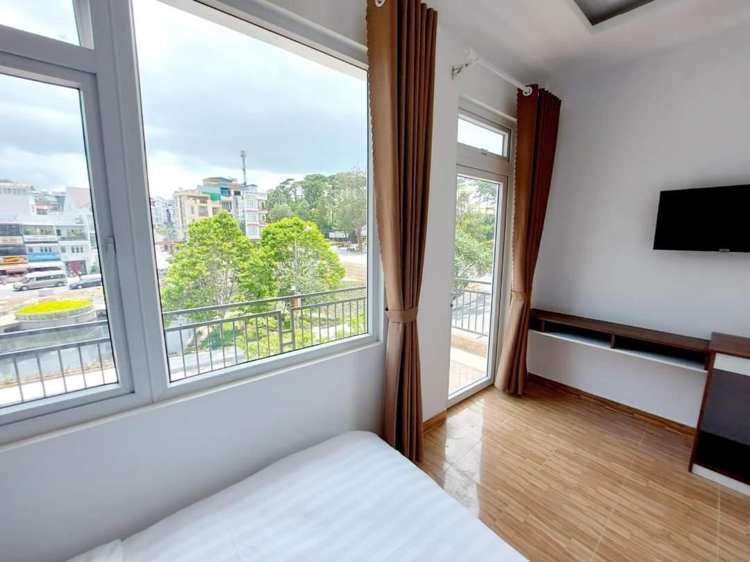 Sen Viet Hotel Dalat Eksteriør billede